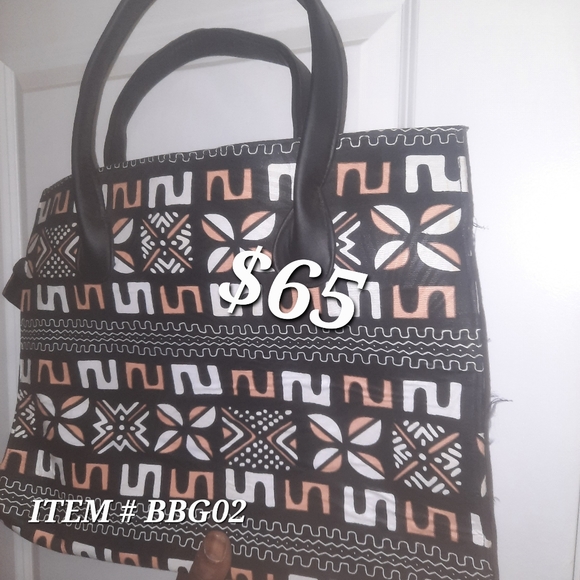 Ladies hand bags - Picture 4 of 5